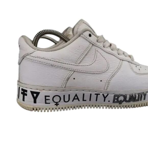 Nike Shoes Mens 6.5 Sneaker Air Force 1 Low Equality Lifestyle Leather AF1 White - Picture 3 of 16